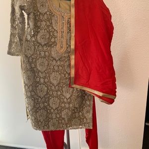 Indian Pakistani dress used like good